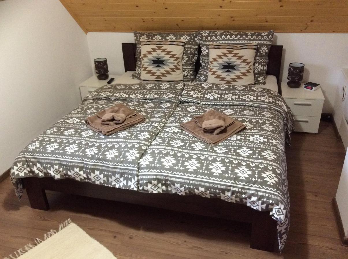 Villa Rocky View Stara Lesna Ngoại thất bức ảnh